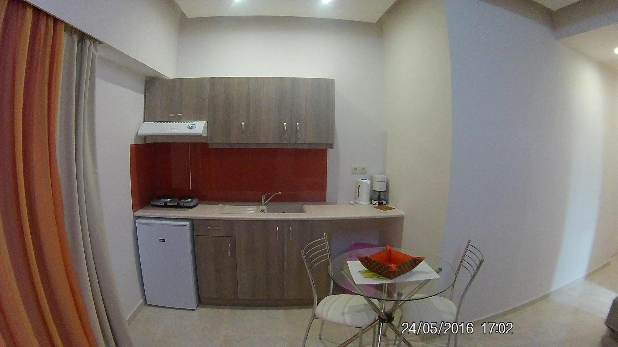 Sirena Apartments Agia Pelagia  Exterior photo